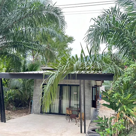 Baan Kong Kang At Lanta Old Town